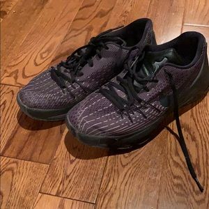 Nike KD zooms. Black & Gray- like new